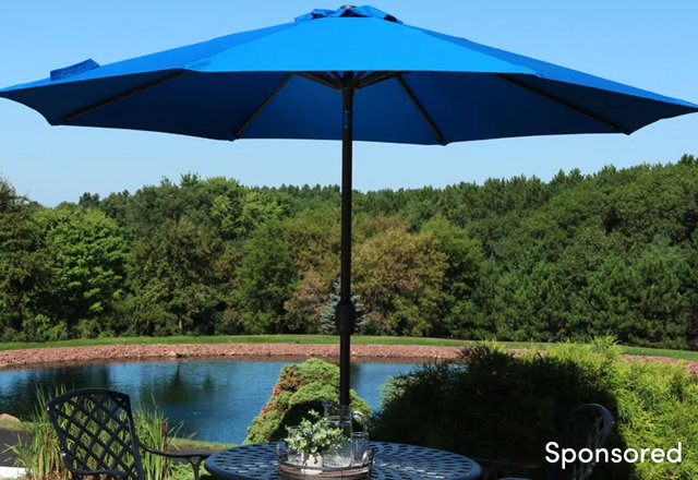 Our Favorite Patio Umbrellas 